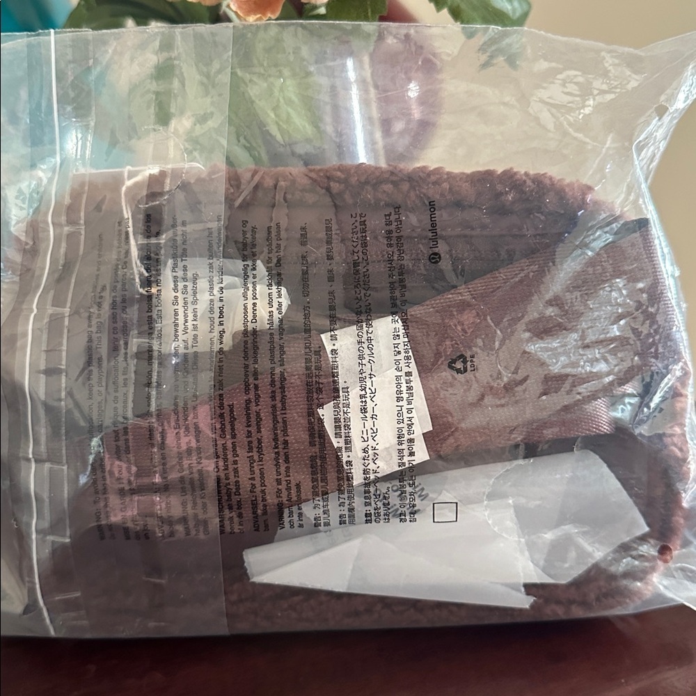 lululemon athletica Brown Sherpa Belt Bag - Picture 6 of 8